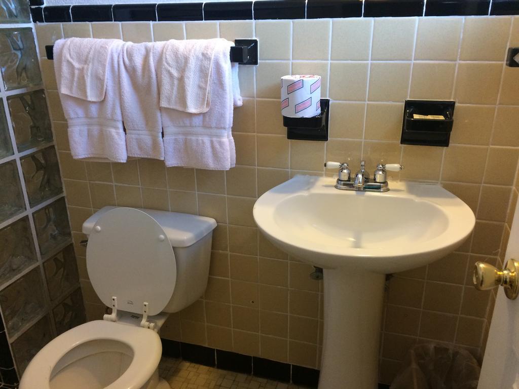 Shangri La Motel Окала Экстерьер фото