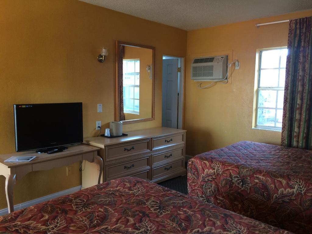 Shangri La Motel Окала Экстерьер фото